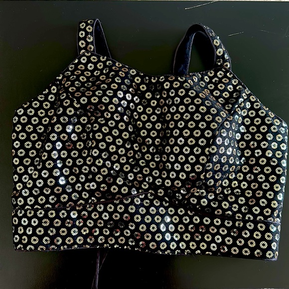 Lehenga Choli - Picture 3 of 7